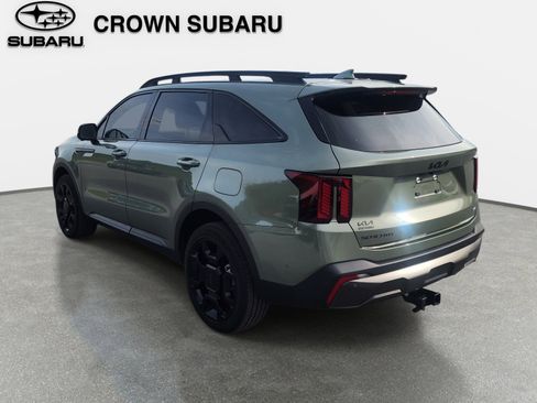 Used 2025 Kia Sorento SX AWD/4WD image 3