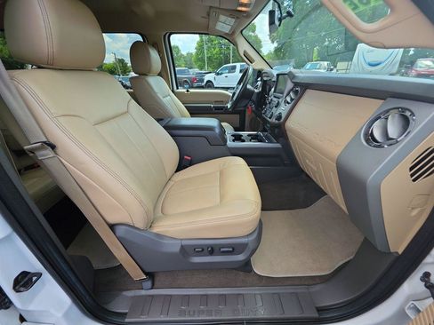 Used 2013 Ford F350 Lariat w/ Lariat Interior Pkg AWD/4WD image 8