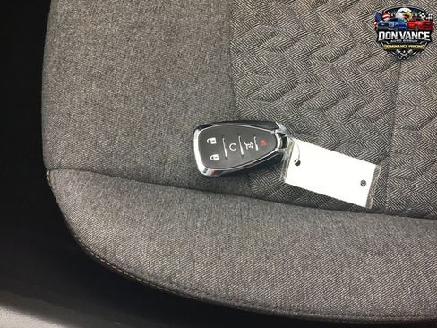 Used 2023 Chevrolet Equinox LT AWD/4WD image 9