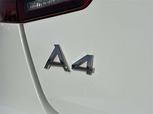 Used 2018 Audi A4 2.0T Premium Plus w/ Premium Plus Package image 12