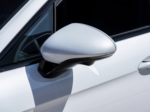 Certified 2025 Porsche Panamera 4 AWD/4WD image 16