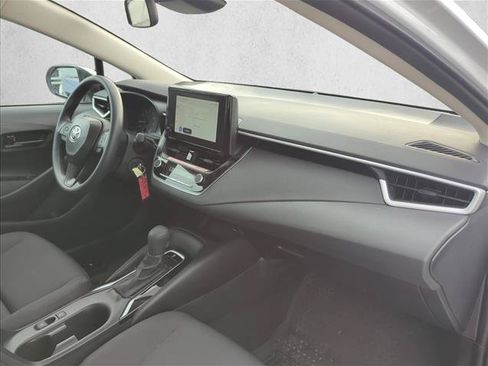 Certified 2025 Toyota Corolla LE FWD image 24