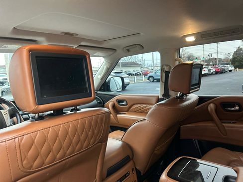 Used 2019 INFINITI QX80 Luxe w/ 22" Wheel Package image 14