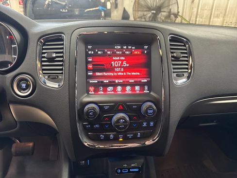 Used 2016 Dodge Durango Limited w/ Rallye Appearance Group AWD/4WD image 19