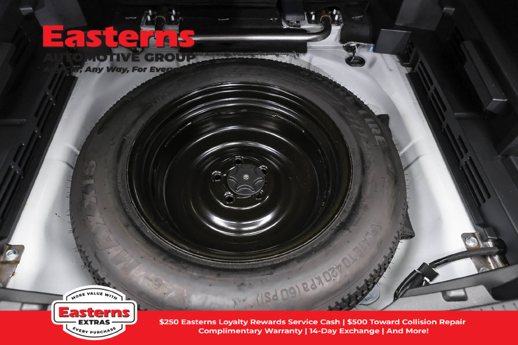 Used 2023 Nissan Rogue S AWD/4WD image 24