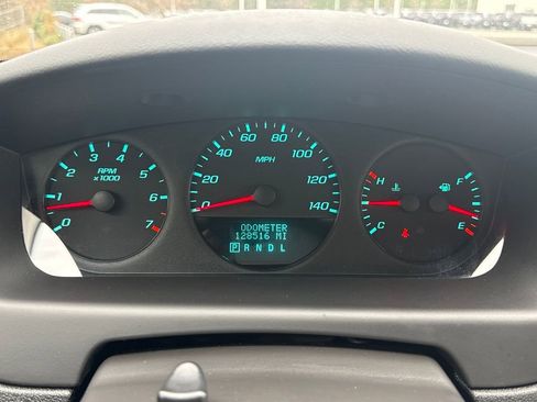 Used 2016 Chevrolet Impala Limited LS image 19