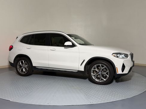 Used 2023 BMW X3 sDrive30i w/ Premium Package RWD image 7