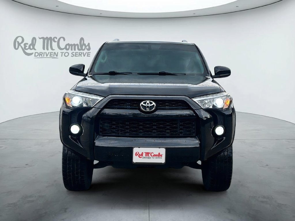 Used 2017 Toyota 4Runner SR5 AWD/4WD image 2