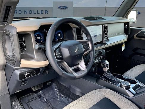 New 2025 Ford Bronco Big Bend image 8