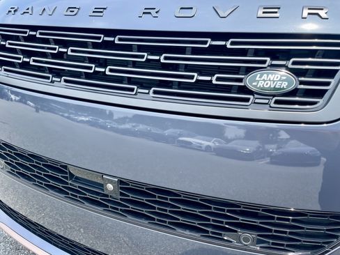 Used 2023 Land Rover Range Rover Sport SE Dynamic AWD/4WD image 34