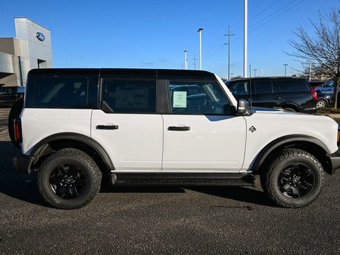 New 2025 Ford Bronco Outer Banks AWD/4WD image 3