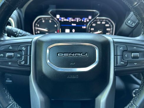 Used 2023 GMC Sierra 2500 Denali w/ Denali Ultimate Package AWD/4WD image 23