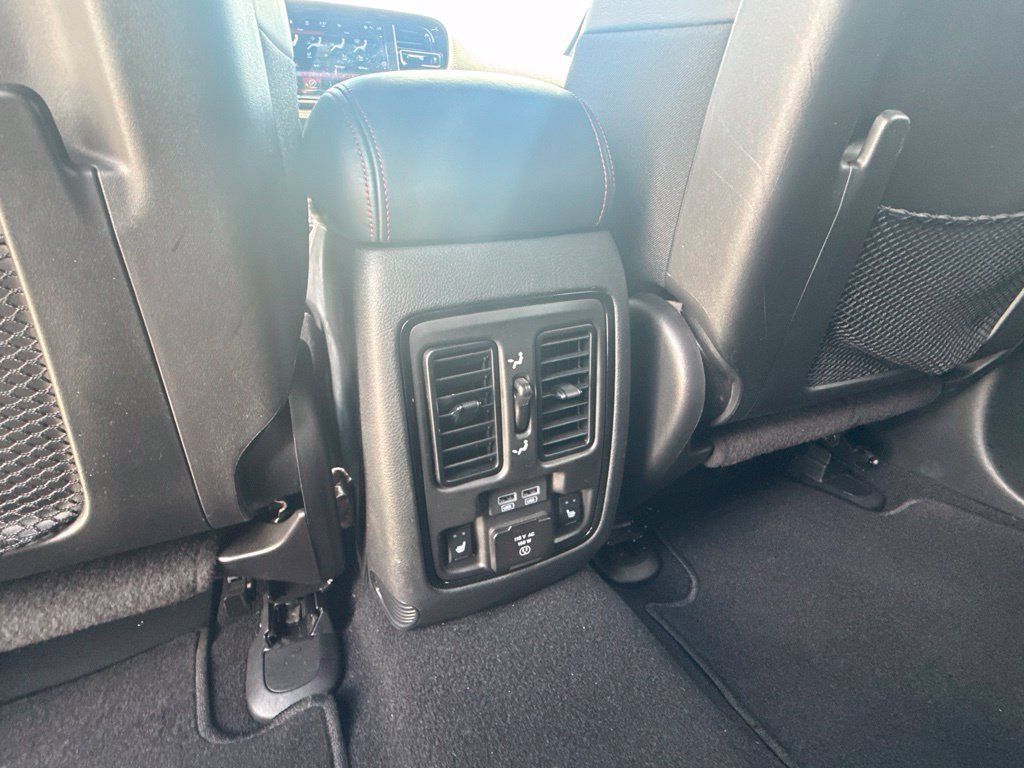Used 2023 Dodge Durango GT RWD image 29