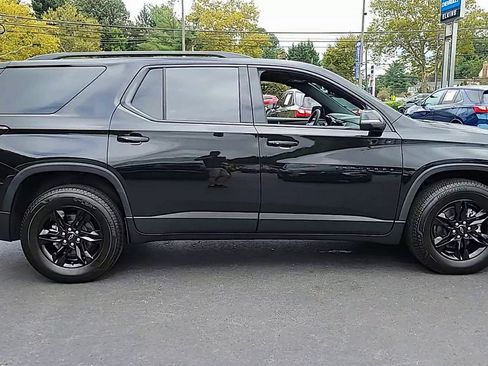 Certified 2023 Chevrolet Traverse LT w/ Midnight/Sport Edition AWD/4WD image 9