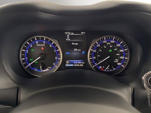 Used 2014 INFINITI Q50 Sport w/ Deluxe Technology Package AWD/4WD image 25