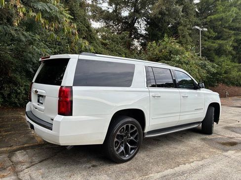 Used 2017 Chevrolet Suburban Premier AWD/4WD image 6