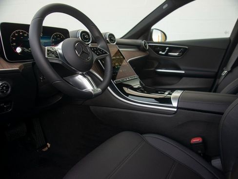 Certified 2025 Mercedes-Benz C 300 4MATIC Sedan image 20