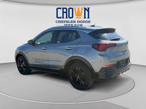 Used 2025 Buick Encore GX Sport Touring w/ Advanced Technology Package AWD/4WD image 5