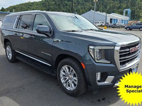 Used 2021 GMC Yukon XL SLT image 3