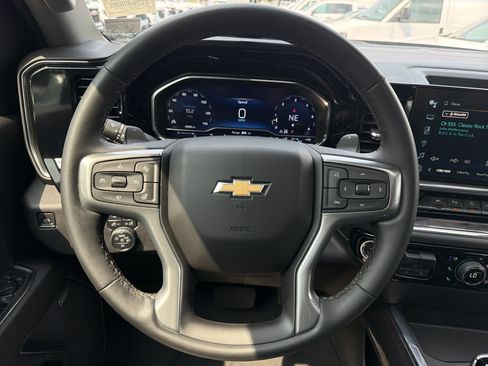 Used 2024 Chevrolet Silverado 1500 LTZ w/ LTZ Premium Package AWD/4WD image 18