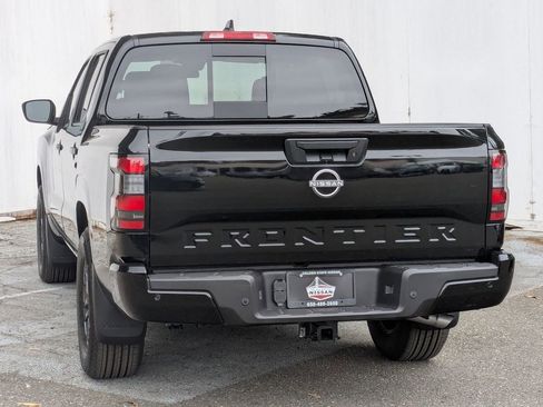 New 2025 Nissan Frontier SV w/ SV Convenience Package RWD image 7