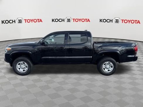 Used 2022 Toyota Tacoma SR image 4