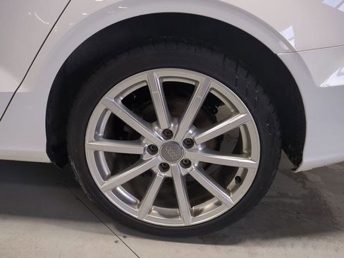 Used 2016 Audi A3 2.0T Premium image 17