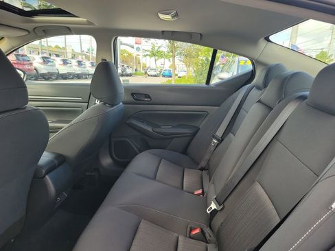 Used 2025 Nissan Altima 2.5 SV w/ SV Special Edition Package image 8