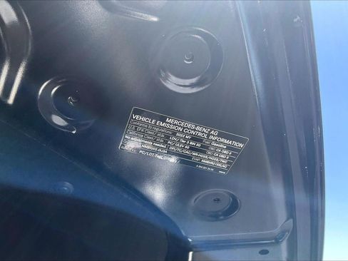 Used 2022 Mercedes-Benz GLC 300 image 29