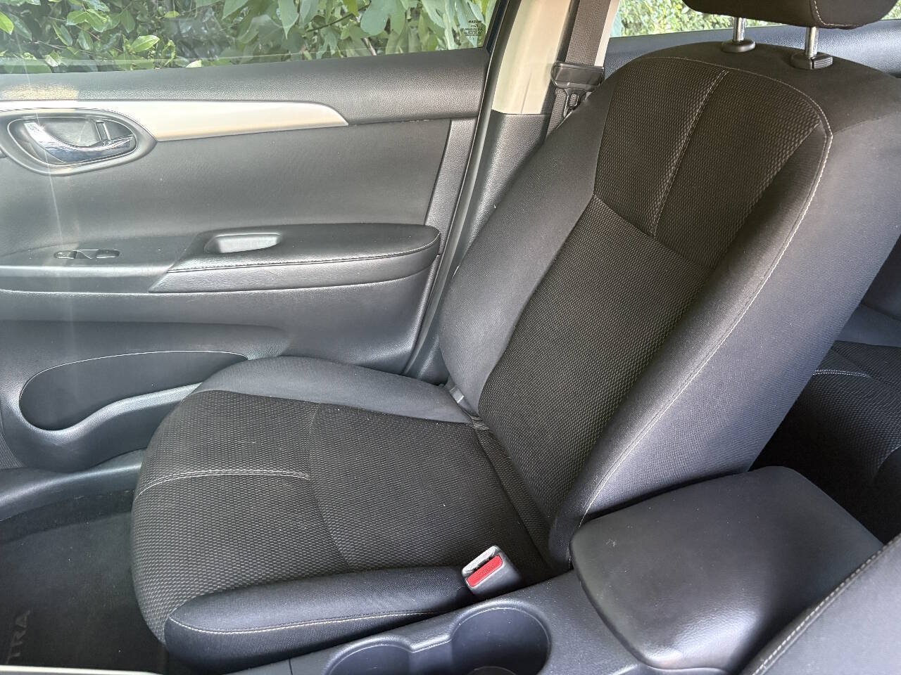 Used 2017 Nissan Sentra S FWD image 6