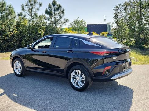 New 2026 Buick Envista Preferred w/ Convenience I Package FWD image 3