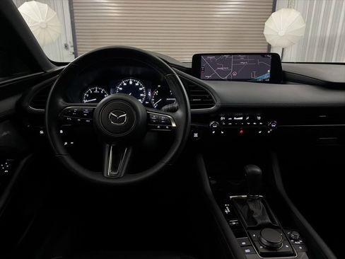 Used 2024 MAZDA MAZDA3 Hatchback w/Premium Plus Pkg image 27