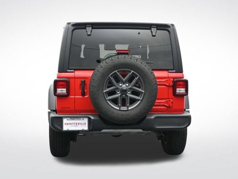 Used 2024 Jeep Wrangler Unlimited Sport AWD/4WD image 8