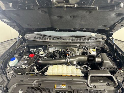 Used 2025 Ford Expedition Max Active AWD/4WD image 37