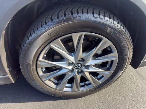 Used 2021 MAZDA CX-5 Signature AWD/4WD image 9