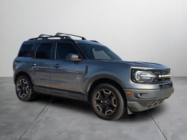 Used 2022 Ford Bronco Sport Outer Banks w/ Tech Package AWD/4WD image 6