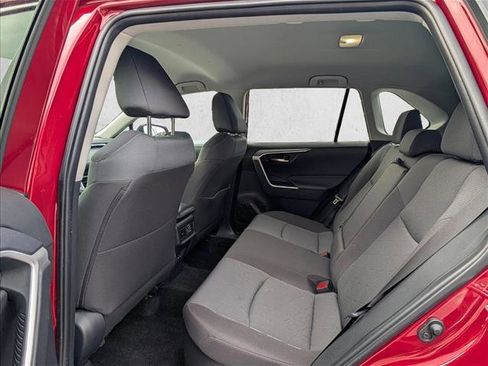 Used 2024 Toyota RAV4 XLE image 17