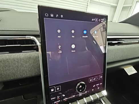 New 2026 GMC Sierra EV Elevation image 15