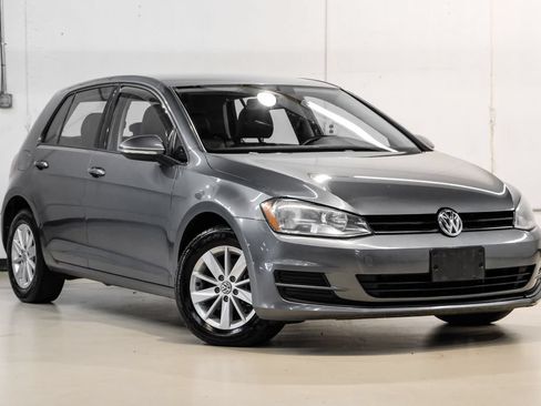 Used 2015 Volkswagen Golf S FWD image 6