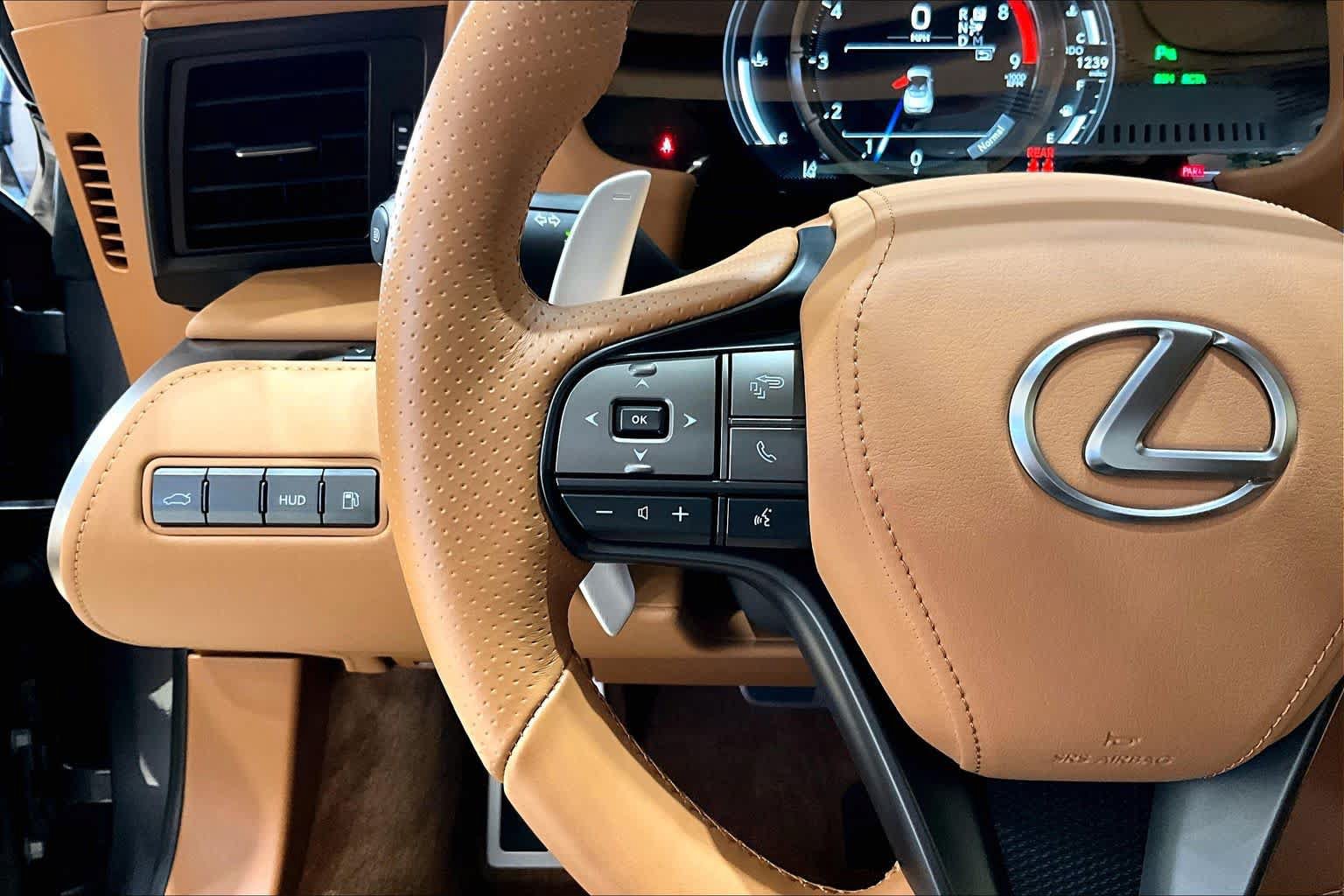 Certified 2025 Lexus LC 500 Convertible w/ Touring Package RWD image 21