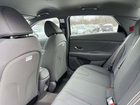 New 2026 Hyundai Elantra Sport FWD image 27