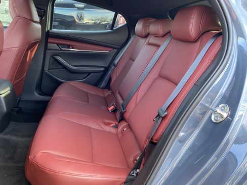 New 2026 MAZDA MAZDA3 2.5 S Hatchback w/ Premium Pkg image 38