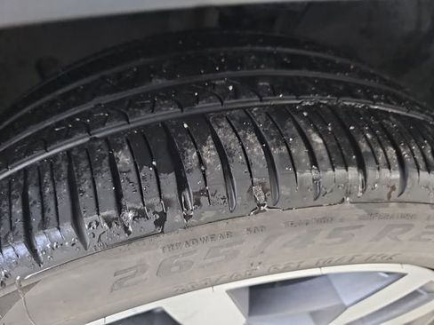 Used 2023 Volkswagen Atlas SEL Premium image 26