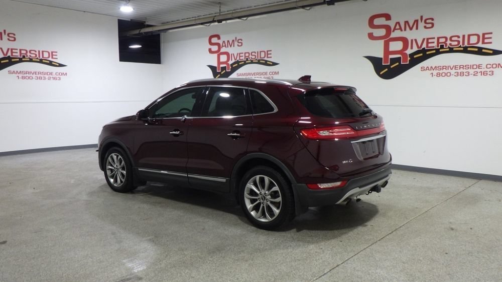 Used 2019 Lincoln MKC Select w/ Select Plus Package AWD/4WD image 2