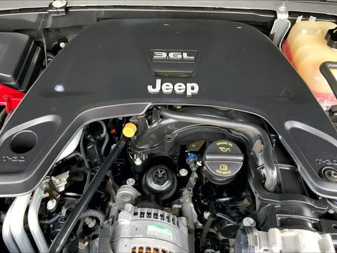 Used 2020 Jeep Wrangler Willys image 31