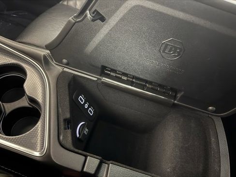 Used 2018 Dodge Challenger SRT Hellcat image 30