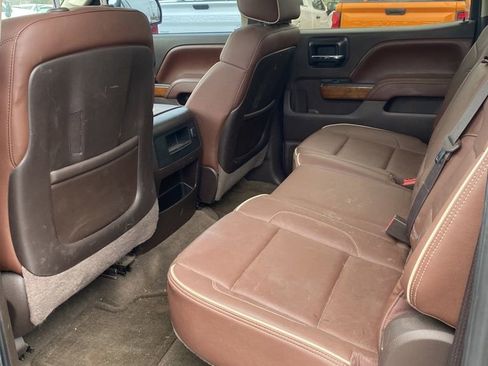 Certified 2015 Chevrolet Silverado 1500 High Country w/ High Country Premium Package image 27