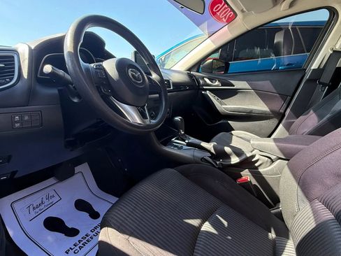 Used 2016 MAZDA MAZDA3 i Sport w/ Preferred Equipment Package FWD image 8