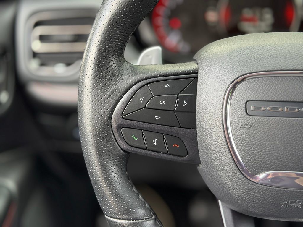 Used 2025 Dodge Durango GT AWD/4WD image 13