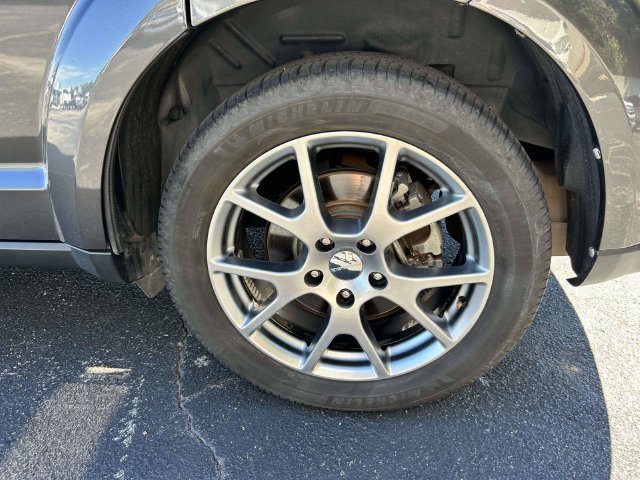 Used 2015 Dodge Journey R/T w/ Flexible Seating Group FWD image 3
